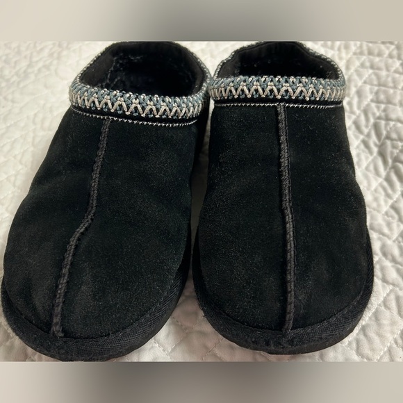 Authentic Kids’ Tasman UGG Black Suede Slip-Ons with Embroidered Trim - Picture 4 of 10